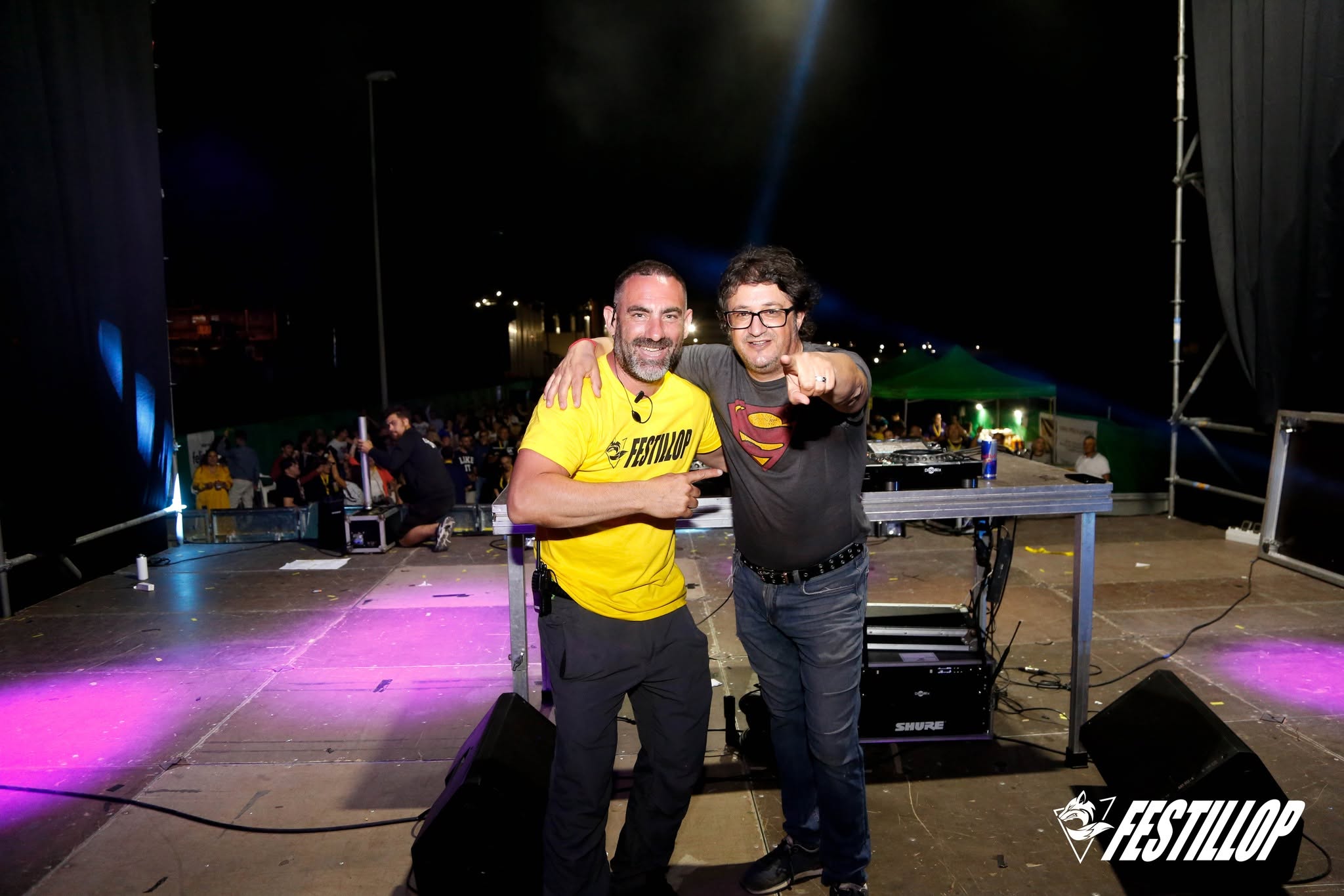 Equipo Ruta Remember en escenario