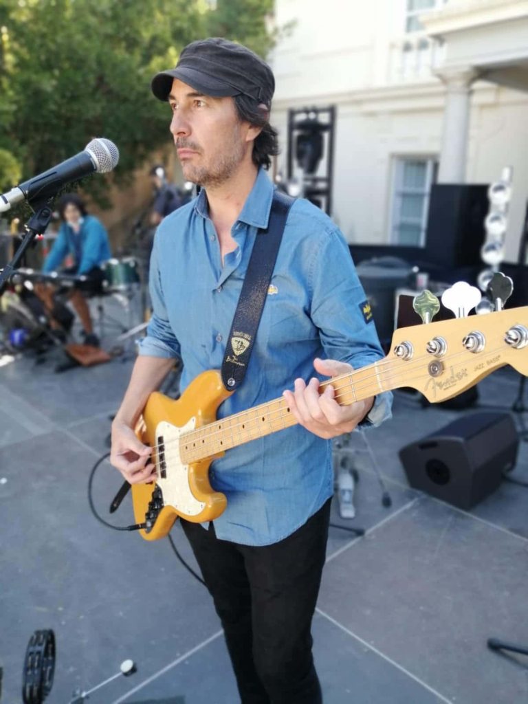 ninos mutantes 768x1024